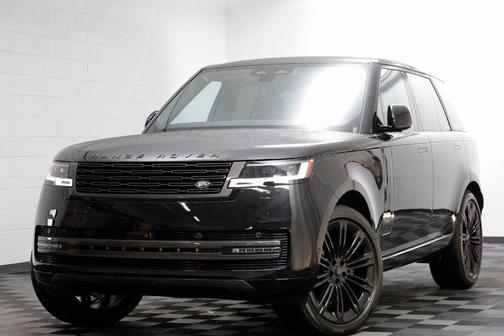 2026 Land Rover Range Rover P400 SE