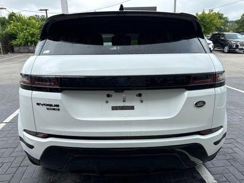 Fuji White 2020 Land Rover Range Rover Evoque SE
