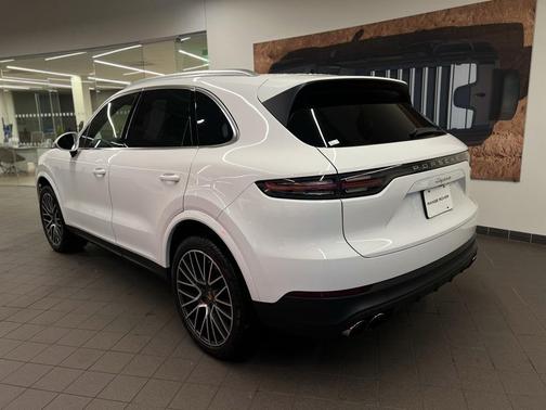 2019 Porsche Cayenne Base