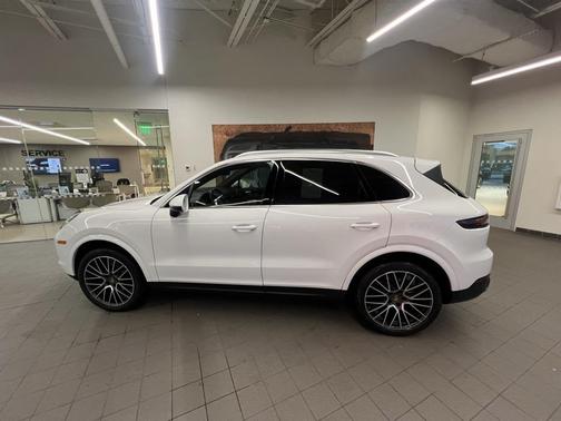 2019 Porsche Cayenne Base