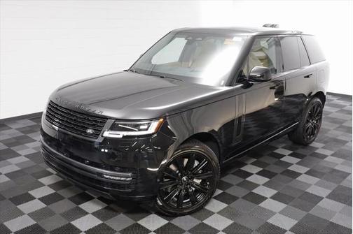 2025 Land Rover Range Rover P550e SE
