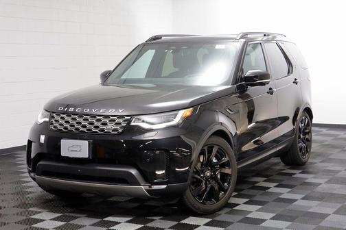 2025 Land Rover Discovery P300 S