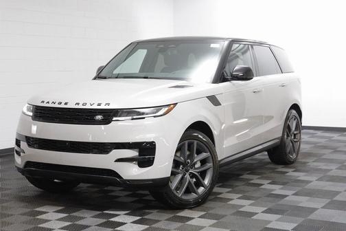 2026 Land Rover Range Rover Sport SE