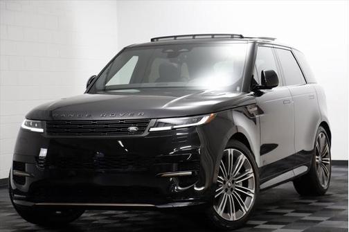 2025 Land Rover Range Rover Sport SE