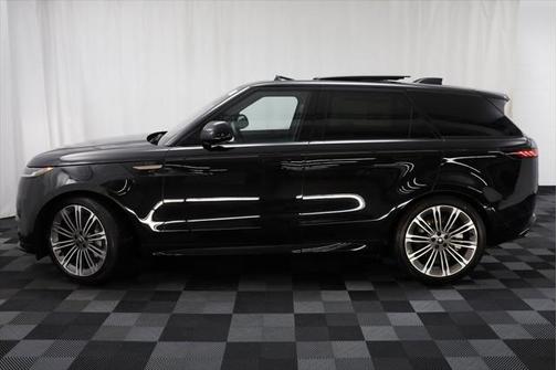 2025 Land Rover Range Rover Sport SE