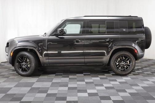 2024 Land Rover Defender 110 P400 S