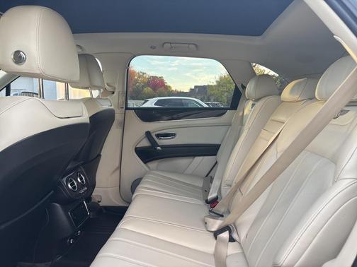 2019 Bentley Bentayga V8