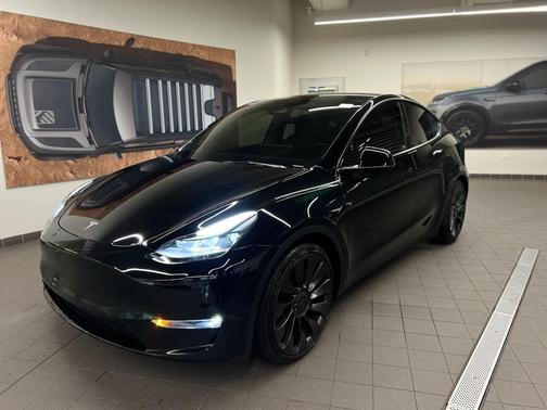 2024 Tesla Model Y Performance Dual Motor All-Wheel Drive