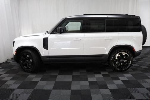2025 Land Rover Defender 110 P300