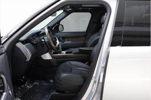 2024 Land Rover Range Rover P550e Autobiography