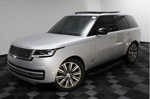 2024 Land Rover Range Rover P550e Autobiography