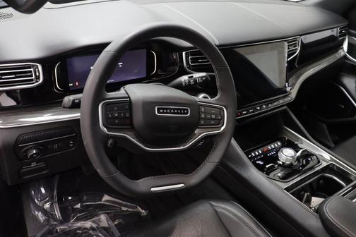 2022 Jeep Wagoneer Series III 4x4