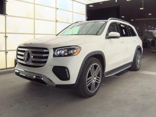 2025 Mercedes-Benz GLS 450 4MATIC