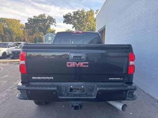 2017 GMC Sierra 2500 Denali