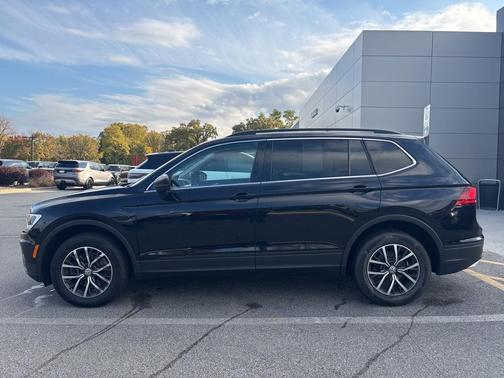 2019 Volkswagen Tiguan 2.0T SE 4MOTION