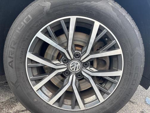 2019 Volkswagen Tiguan 2.0T SE 4MOTION