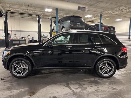 2022 Mercedes-Benz GLC 300 4MATIC