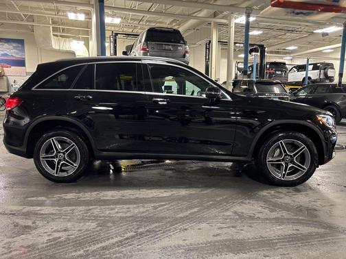 2022 Mercedes-Benz GLC 300 4MATIC
