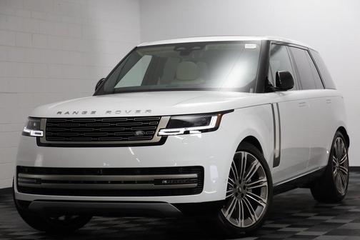 2025 Land Rover Range Rover P400 SE