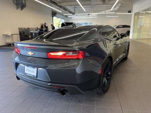 2017 Chevrolet Camaro 2LT