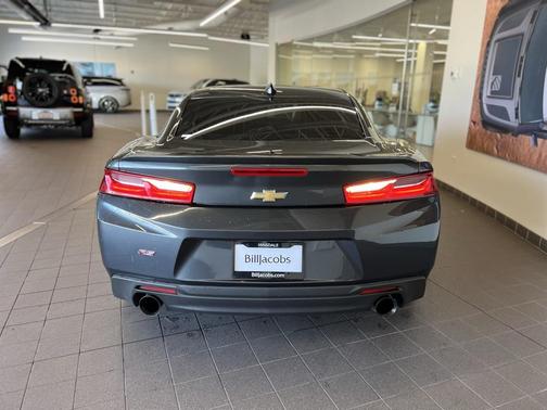 2017 Chevrolet Camaro 2LT