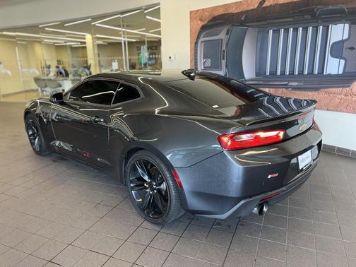 2017 Chevrolet Camaro 2LT