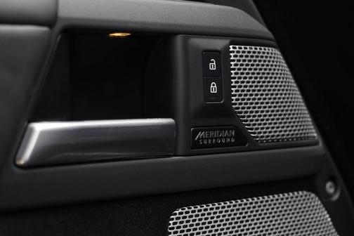 2023 Land Rover Defender 130 X