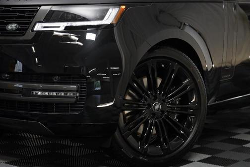 2025 Land Rover Range Rover P530 Autobiography