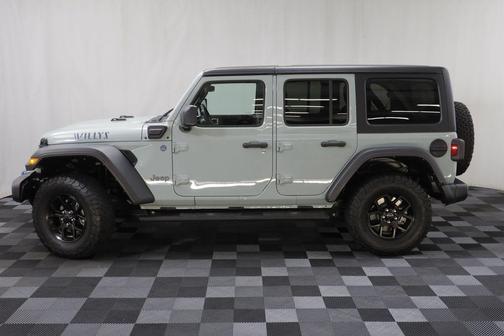 Earl Clearcoat 2024 Jeep Wrangler 4xe Willys