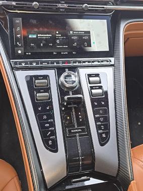 Q Satin Aston Martin Racing Green 2024 Aston Martin DB12 VOLANTE