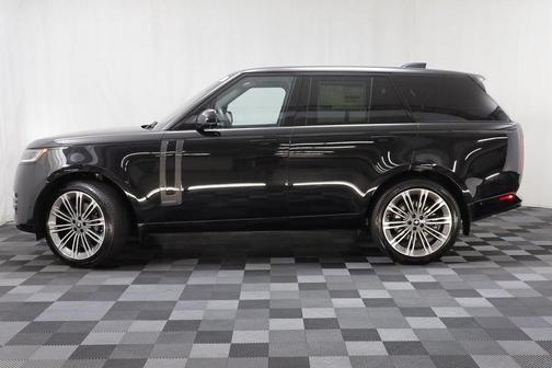2025 Land Rover Range Rover P530 Autobiography