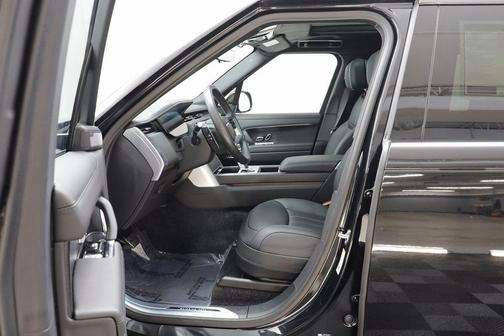 2025 Land Rover Range Rover P530 Autobiography