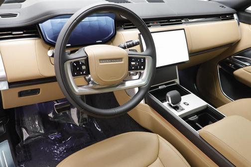 2026 Land Rover Range Rover SE