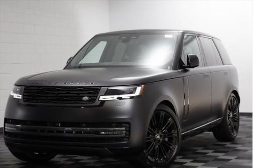 2025 Land Rover Range Rover SE