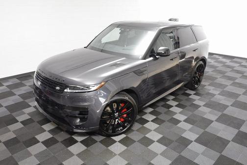 2025 Land Rover Range Rover Sport SE