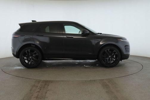 2024 Land Rover Range Rover Evoque Dynamic SE