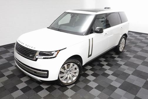 2025 Land Rover Range Rover SE