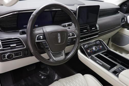 2020 Lincoln Navigator Black Label