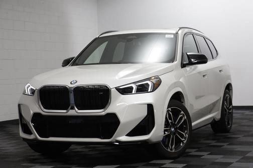 White Metallic 2025 BMW X1 M35i