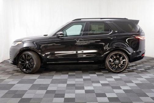 2026 Land Rover Discovery Tempest Edition