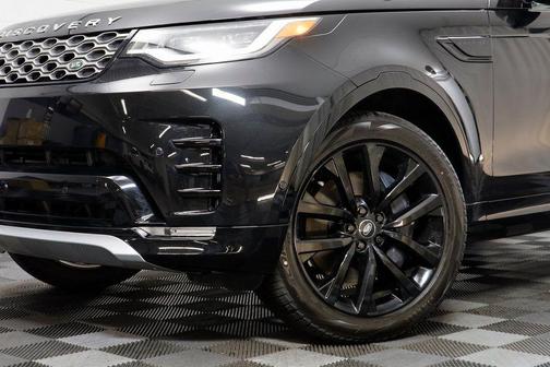 2026 Land Rover Discovery Tempest Edition