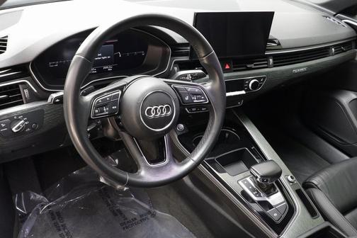 2022 Audi A4 45 S line Premium Plus