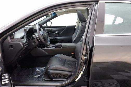 2022 Lexus ES 350 Ultra Luxury