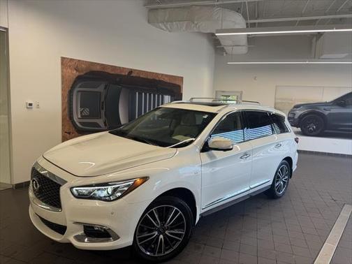2020 INFINITI QX60 Luxe
