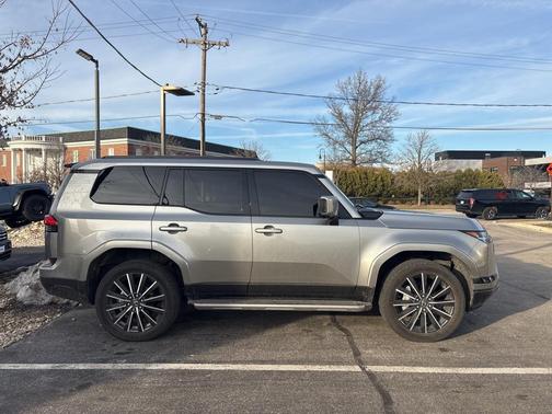 2024 Lexus GX 550 Luxury