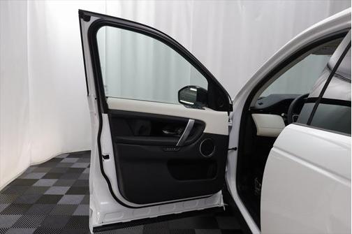 2024 Land Rover Discovery Sport Core S