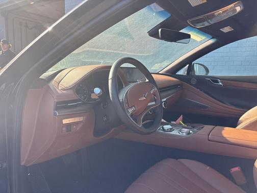 2024 Genesis Electrified G80 Advanced