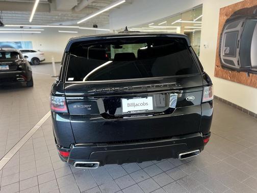 2022 Land Rover Range Rover Sport HSE Silver Edition