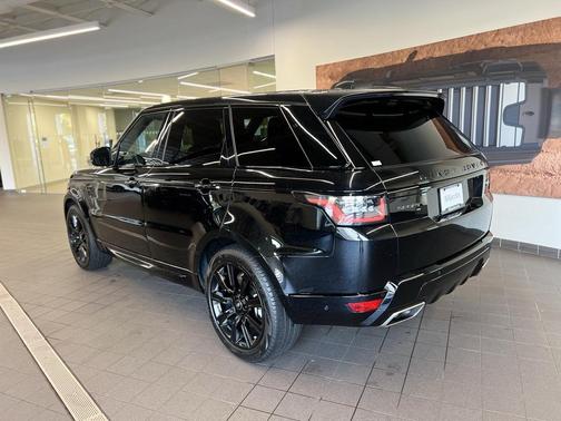 2022 Land Rover Range Rover Sport HSE Silver Edition