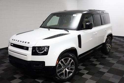 2025 Land Rover Defender 110 P400 X-Dynamic SE